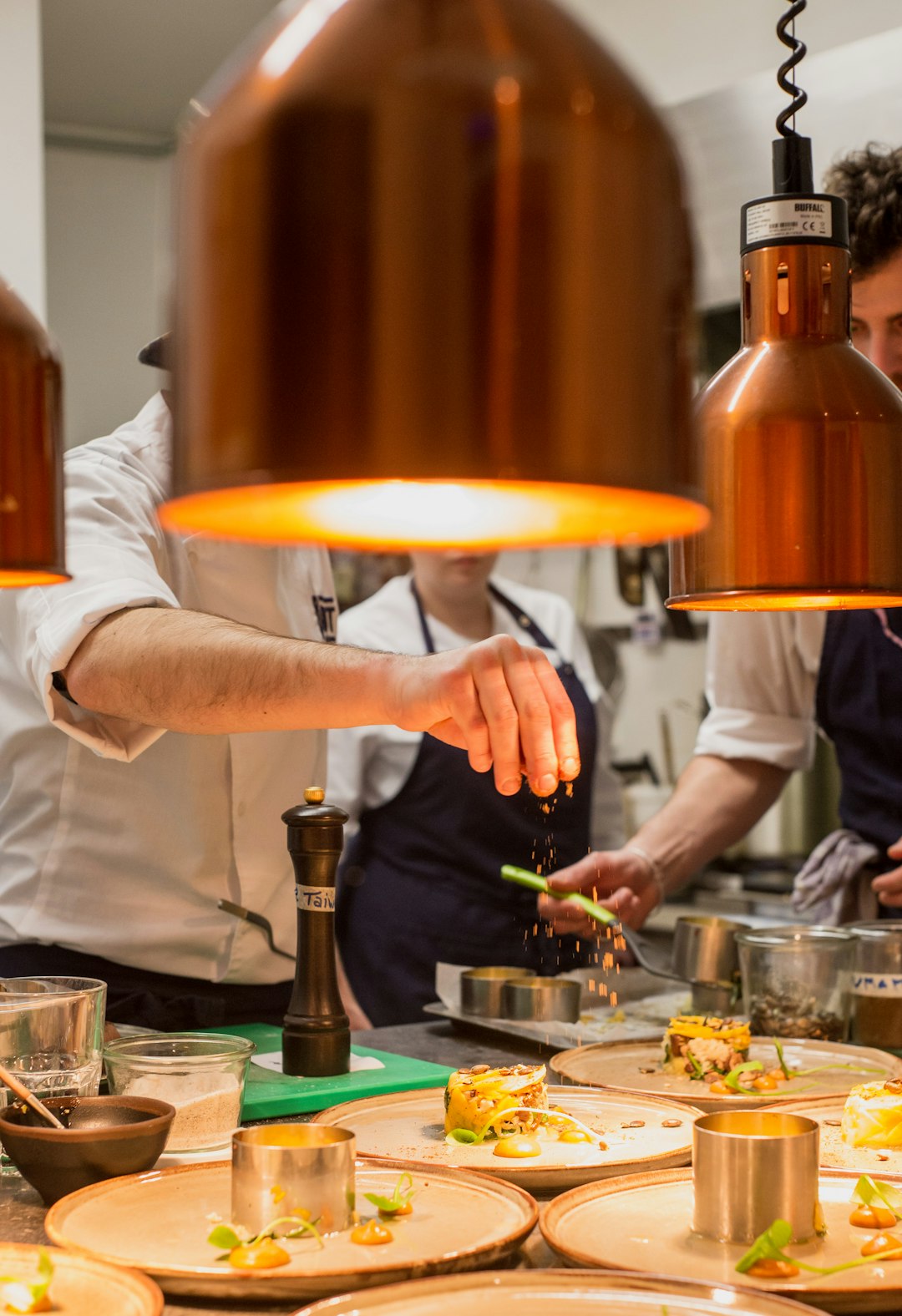 SMØRBRØDSENTRALEN LAXEVAAG CATERING AS KONKURSBO
